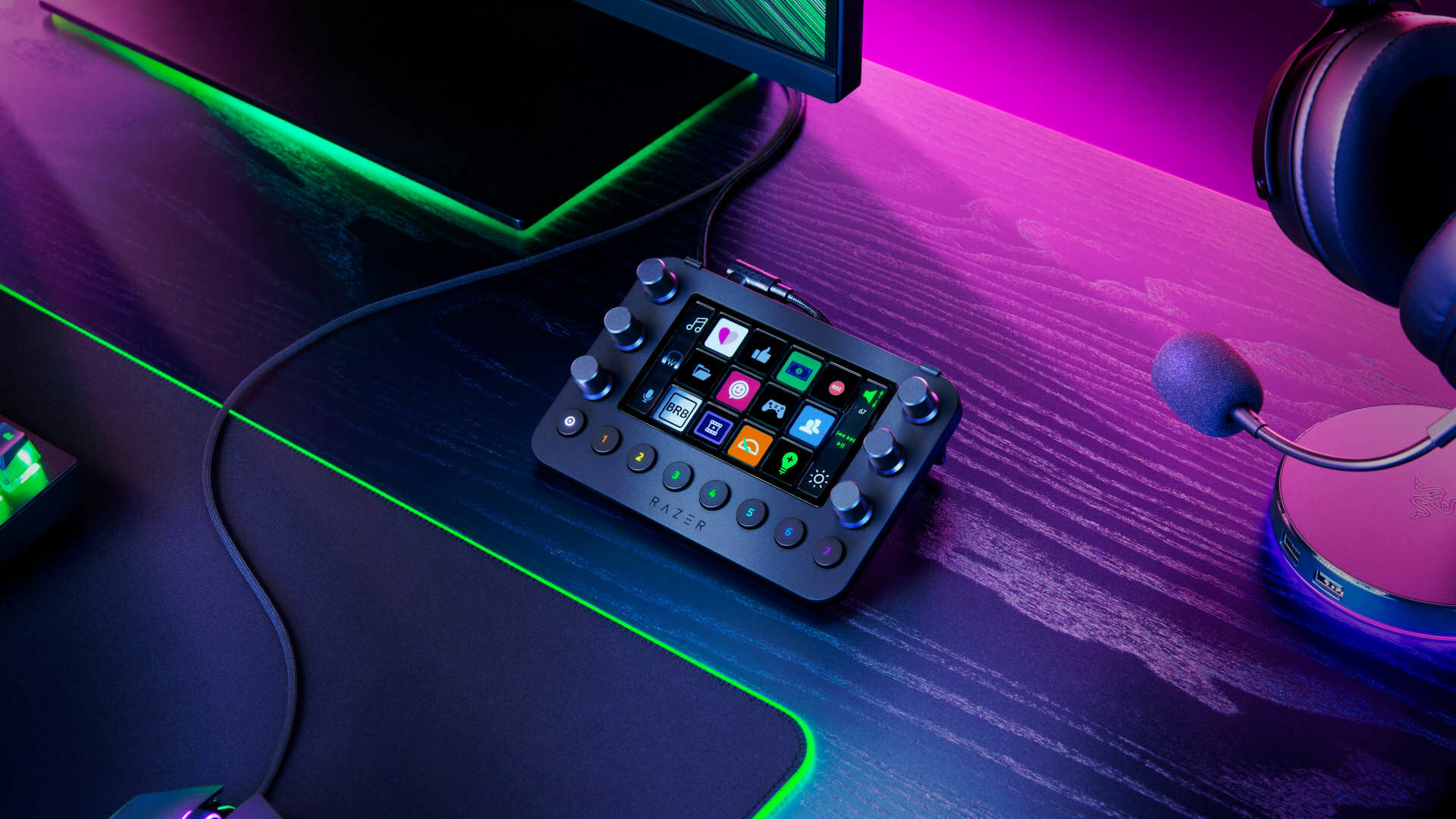 Razer Stream Controller-1Stream Controller-1