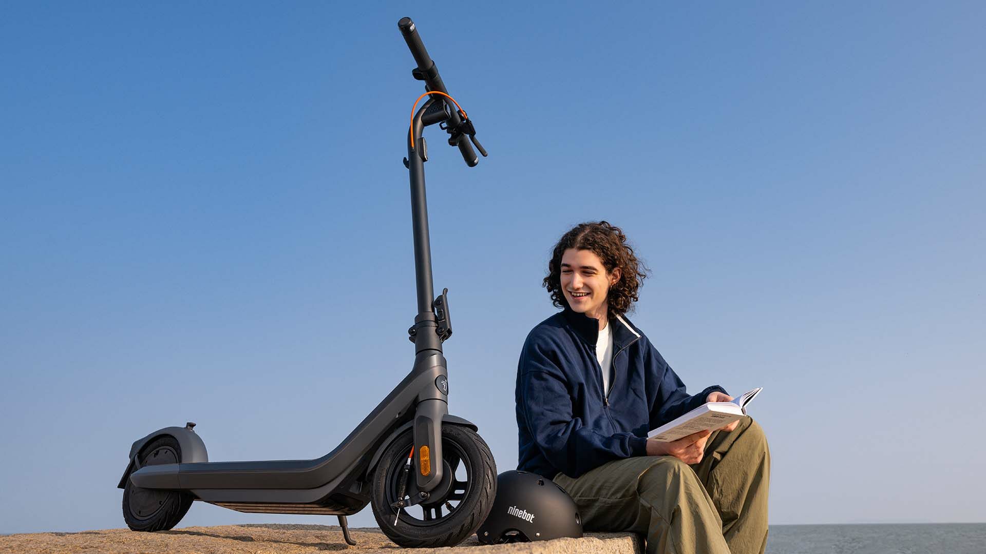 Ninebot eKickScooter E2 Pro Techandising Portada